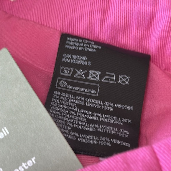 H&M Hot Pink Mini Skirt NWT - Picture 3 of 5